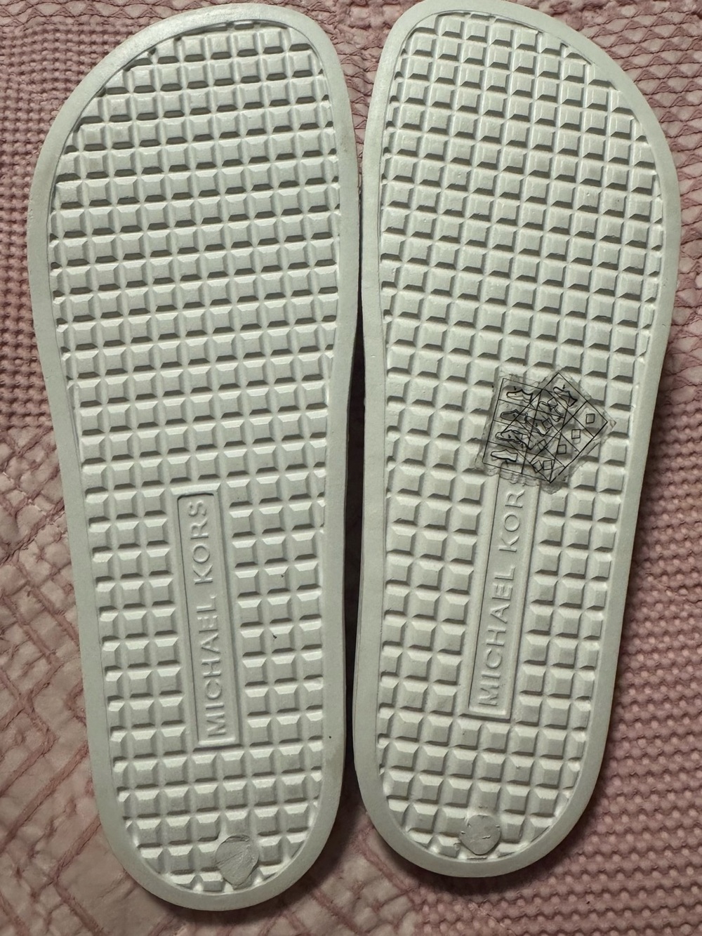 Michael Kors White MK Logo Slide Sandals for Women - Picture 3 of 4